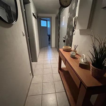 De Camargaux 70m2 Secteur Tres Calme