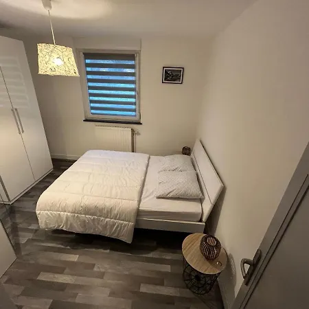 Lejlighed De Camargaux 70m2 Secteur Tres Calme